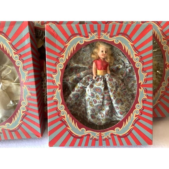 Penny's 2/$1.00 Hollywood Sleep Eye Doll, Set of 5 - Picture 6 of 10